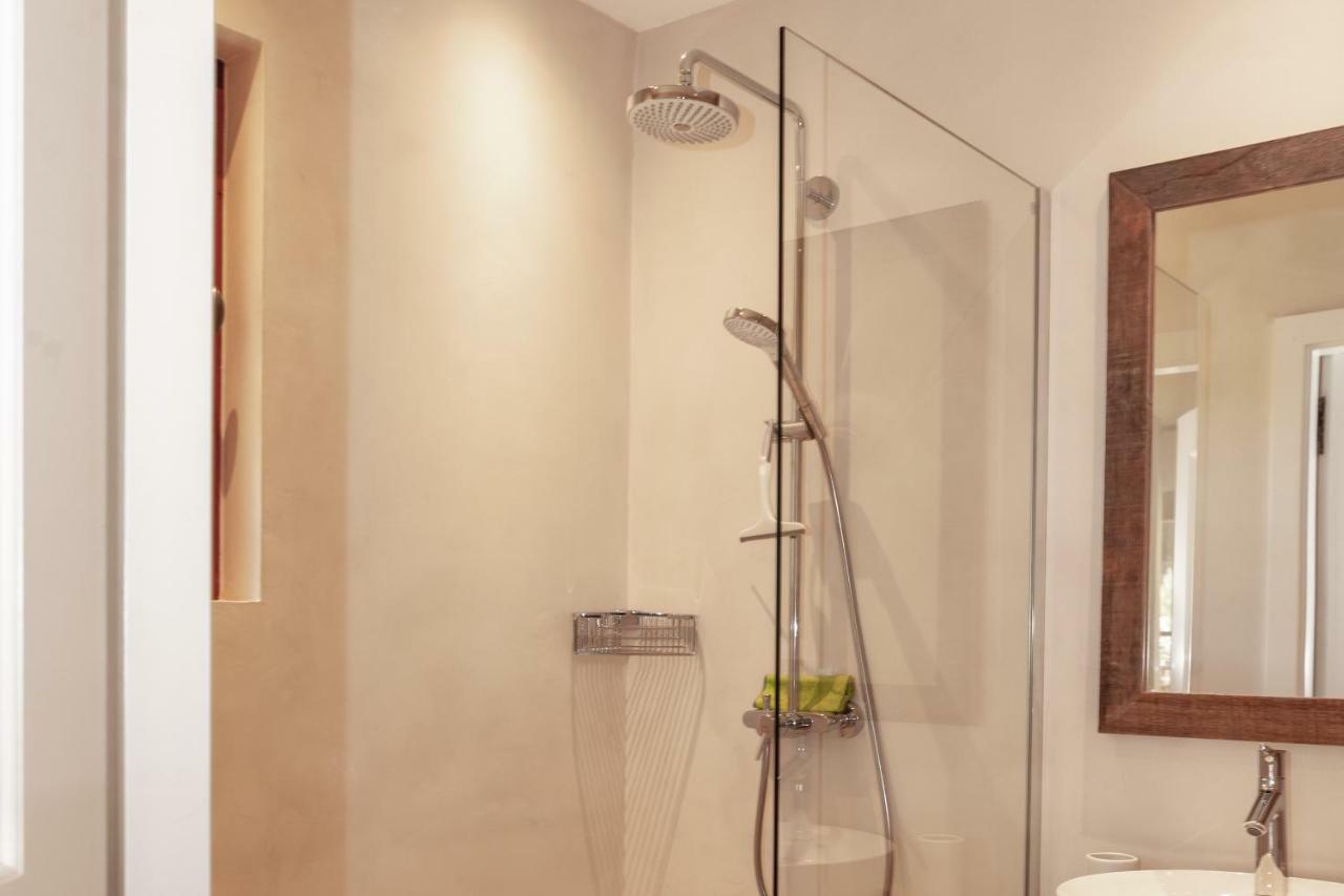 Les Pins De L'escalet Homestay *